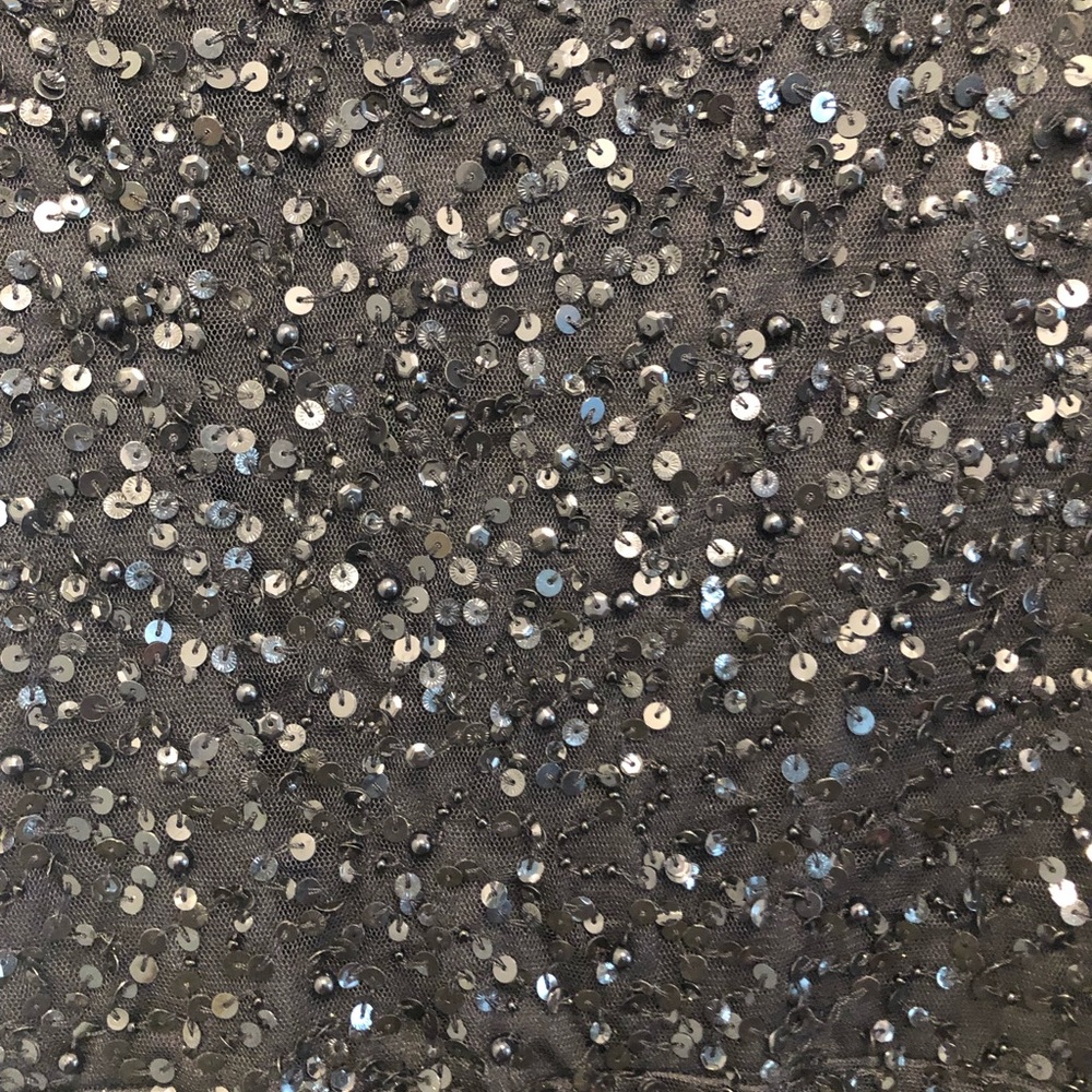 Time to sparkle and shine this holiday season - Picture 3 of 9